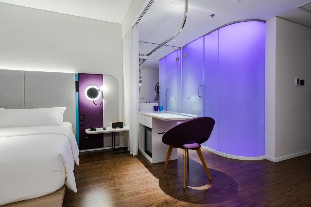 Tru By Hilton Centre Отель Nam Dinh
