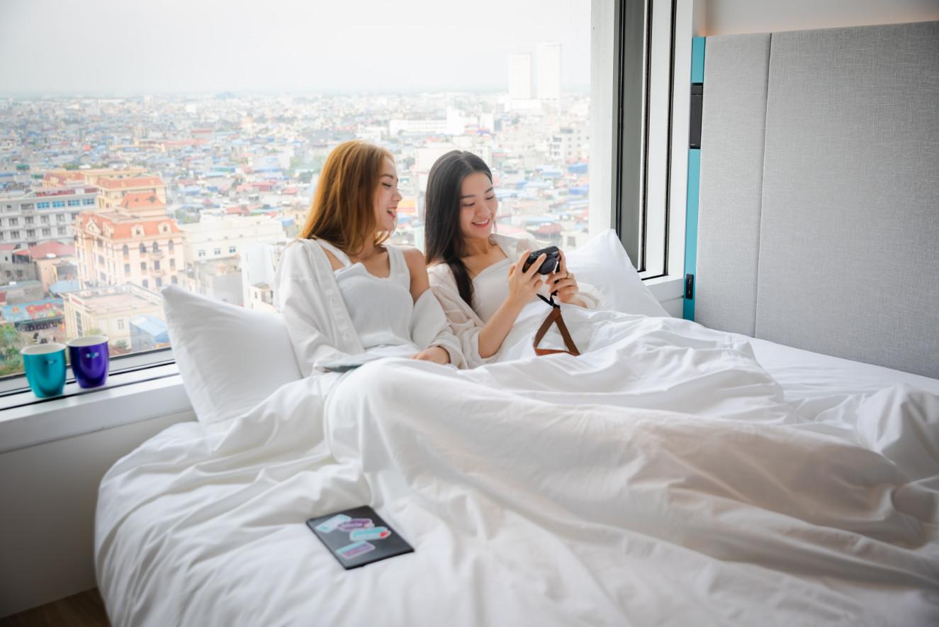 Отель Tru By Hilton Centre 4*